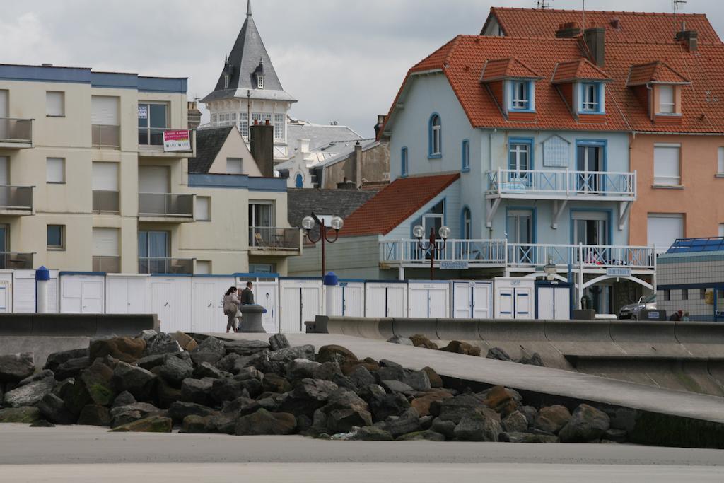 Villa Trémail - La plage au pied de votre chambre Wimereux Exterior foto